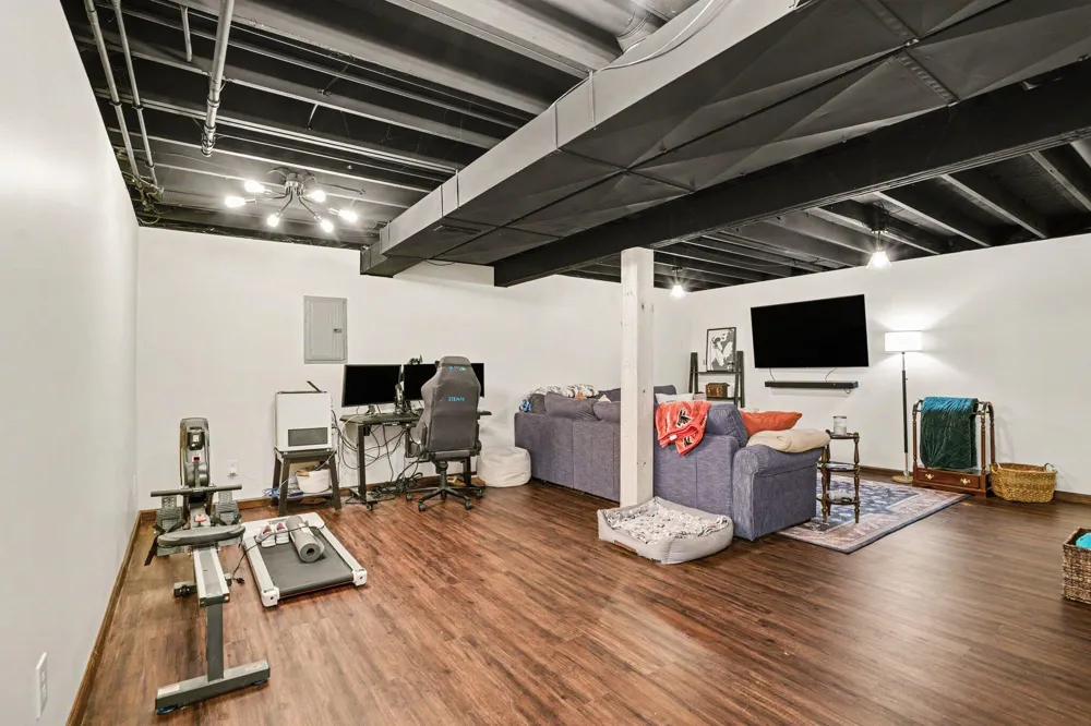 6367 Pokagon Road Berrien Township, MI 49102