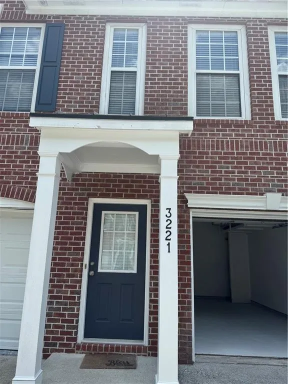 3221 Mill Springs Circle Buford, GA 30519