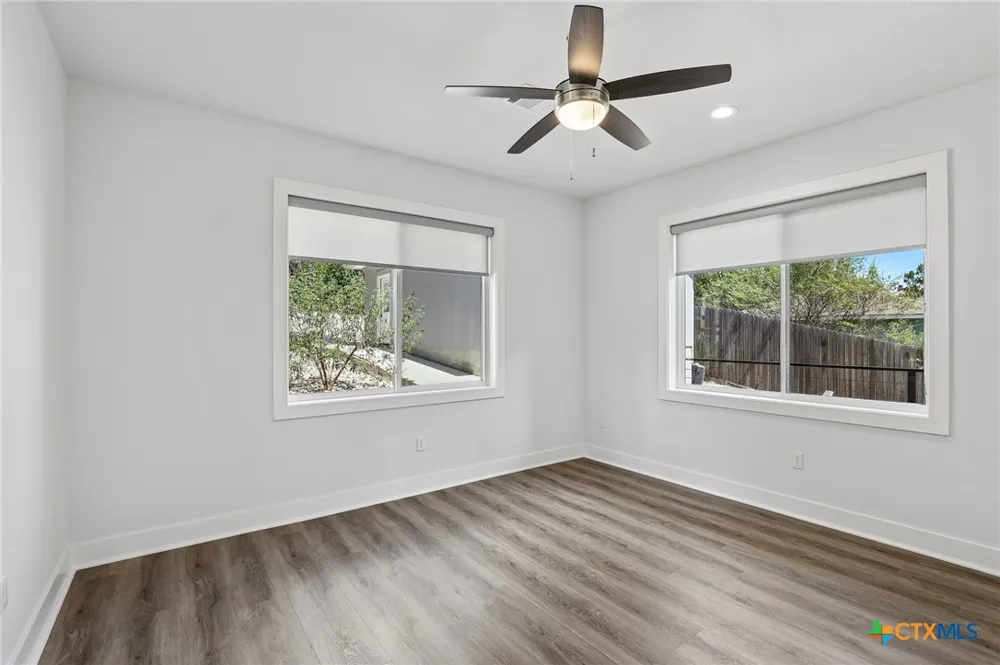 2042 Colleen Drive Canyon Lake, TX 78133