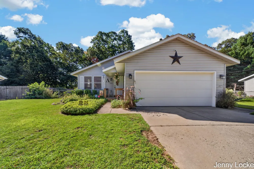 1081 Becker Road Muskegon, MI 49445