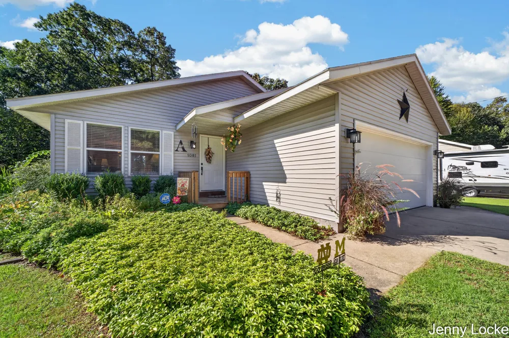 1081 Becker Road Muskegon, MI 49445