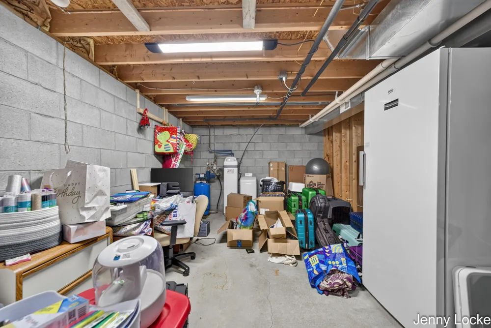 1081 Becker Road Muskegon, MI 49445
