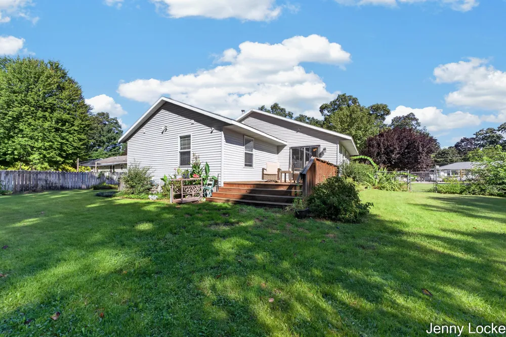 1081 Becker Road Muskegon, MI 49445