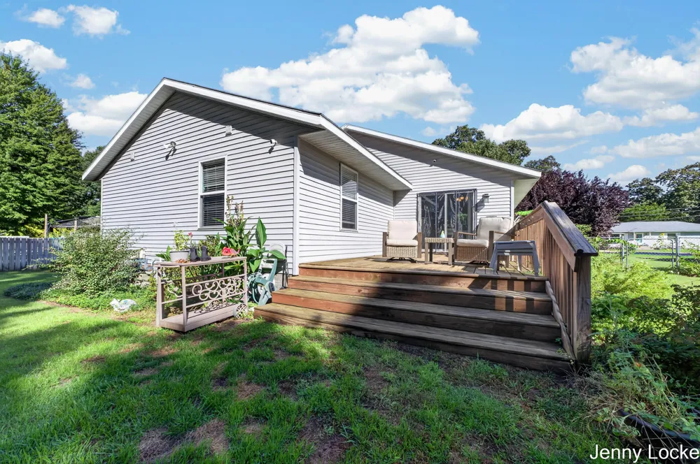 1081 Becker Road Muskegon, MI 49445