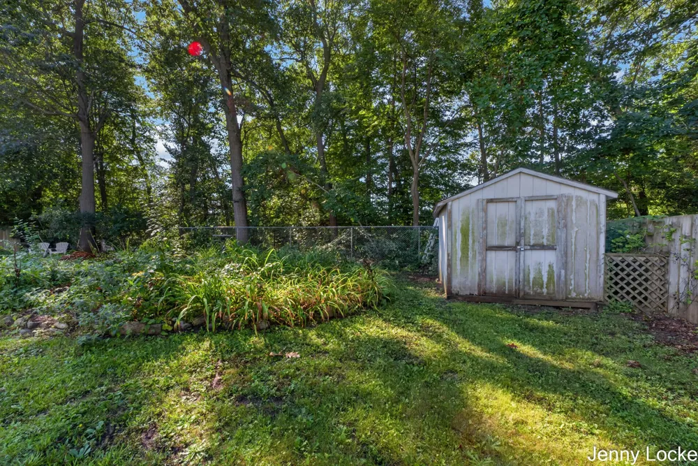 1081 Becker Road Muskegon, MI 49445