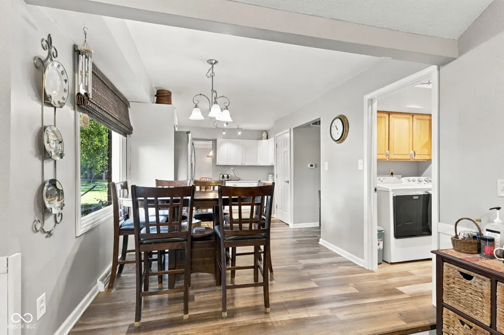 8330 Dove Court Indianapolis, IN 46256