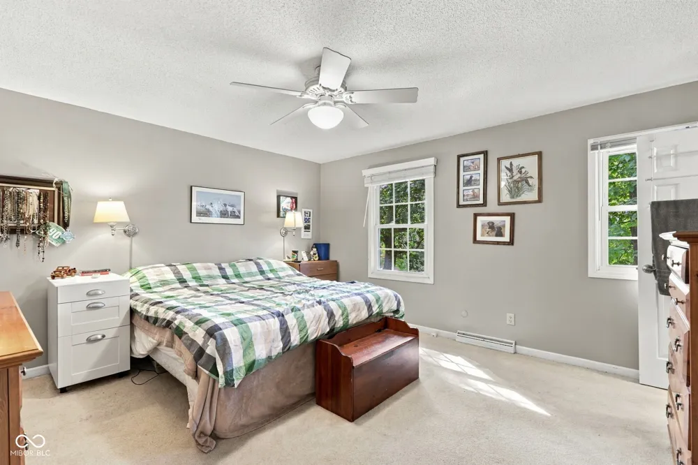 8330 Dove Court Indianapolis, IN 46256