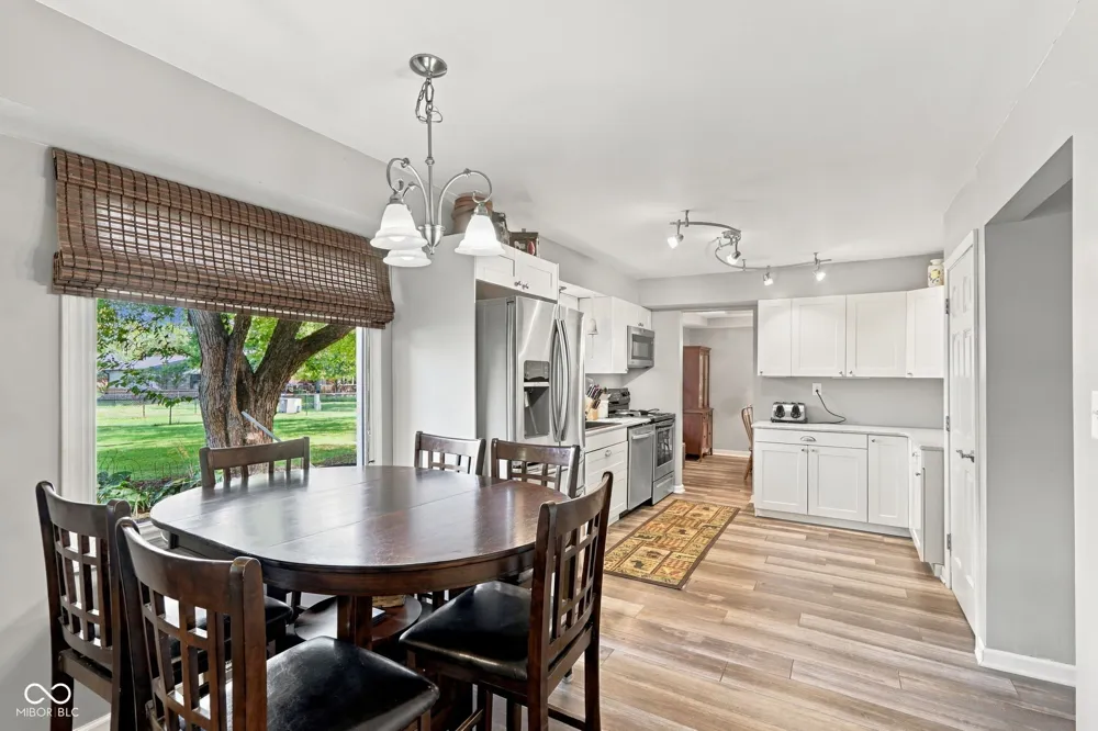 8330 Dove Court Indianapolis, IN 46256