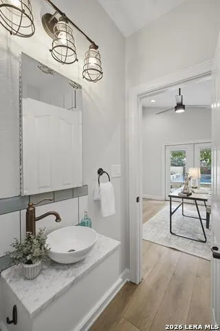 404 OGRADY ST Boerne, TX 78006