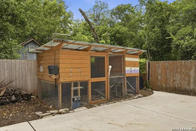 404 OGRADY ST Boerne, TX 78006