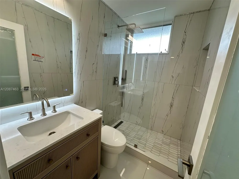 921 Jefferson Ave #4E Miami Beach, FL 33139