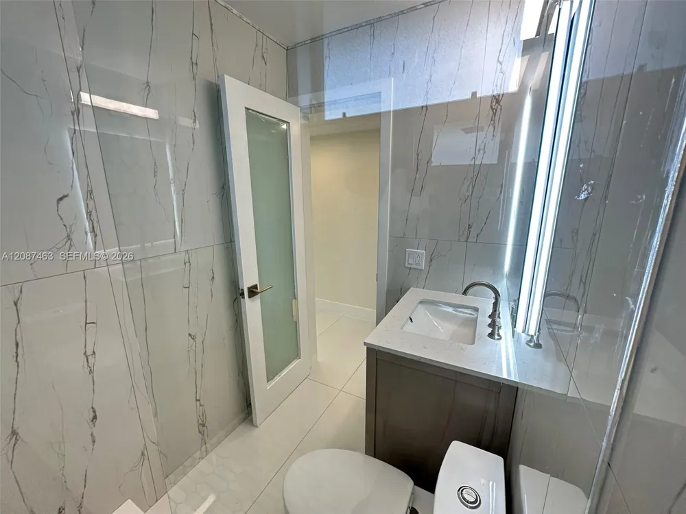921 Jefferson Ave #4E Miami Beach, FL 33139