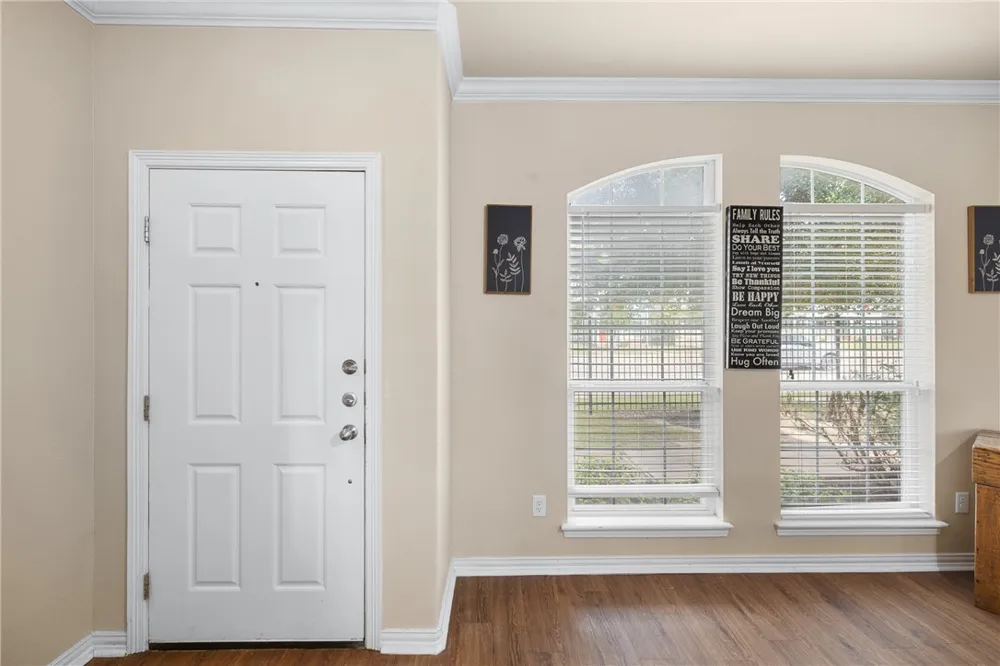 1198 Jones Butler Road #1601 College Station, TX 77840