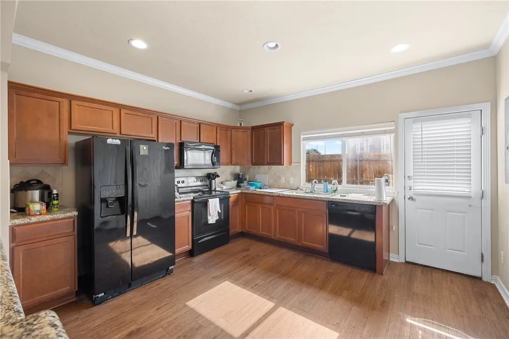 1198 Jones Butler Road #1601 College Station, TX 77840