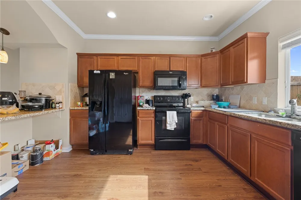 1198 Jones Butler Road #1601 College Station, TX 77840