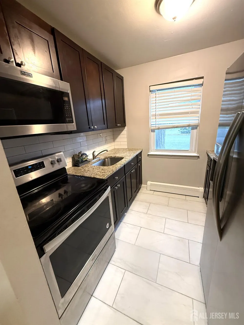289 main Street #11L Spotswood, NJ 08444