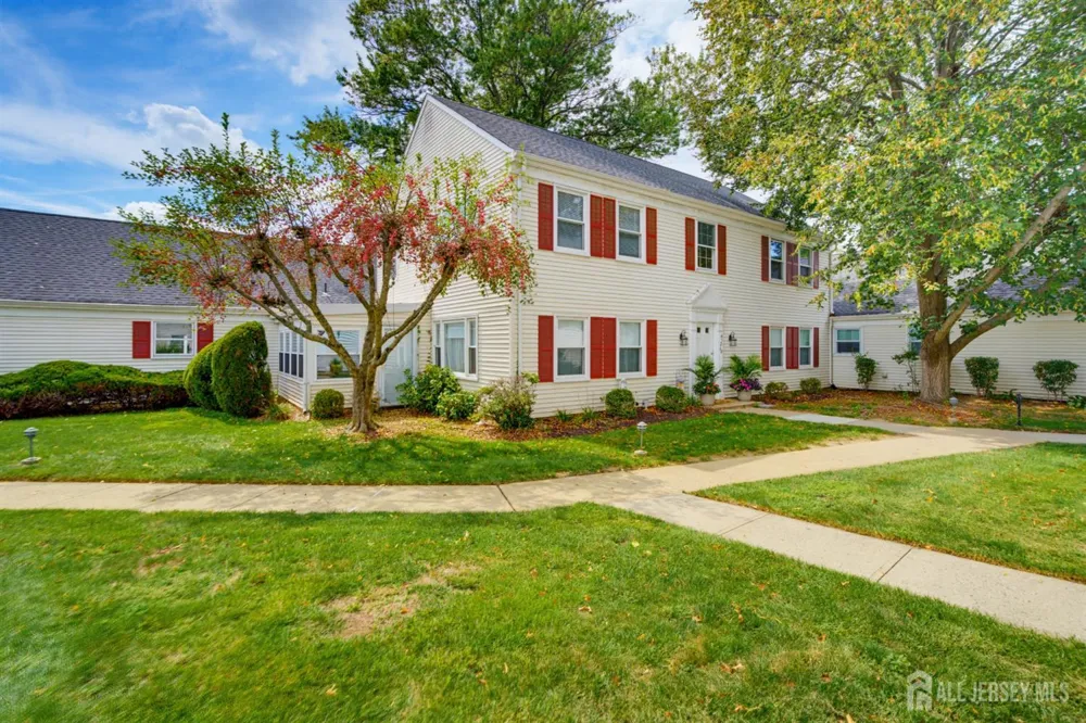 526-N Terry Lane Monroe, NJ 08831