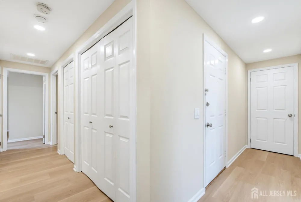 526-N Terry Lane Monroe, NJ 08831