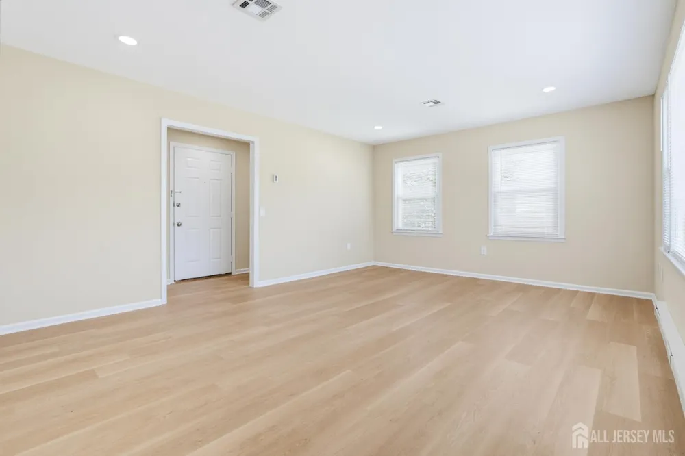 526-N Terry Lane Monroe, NJ 08831