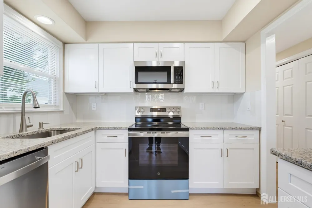 526-N Terry Lane Monroe, NJ 08831