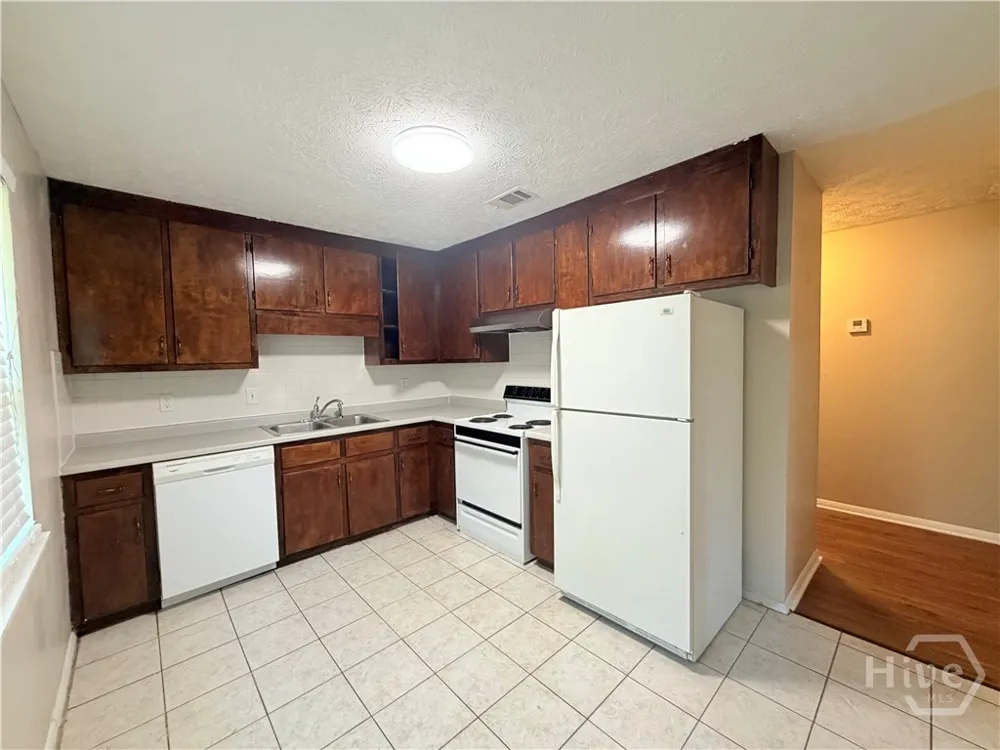 1063 Kings Mill Run Athens, GA 30606