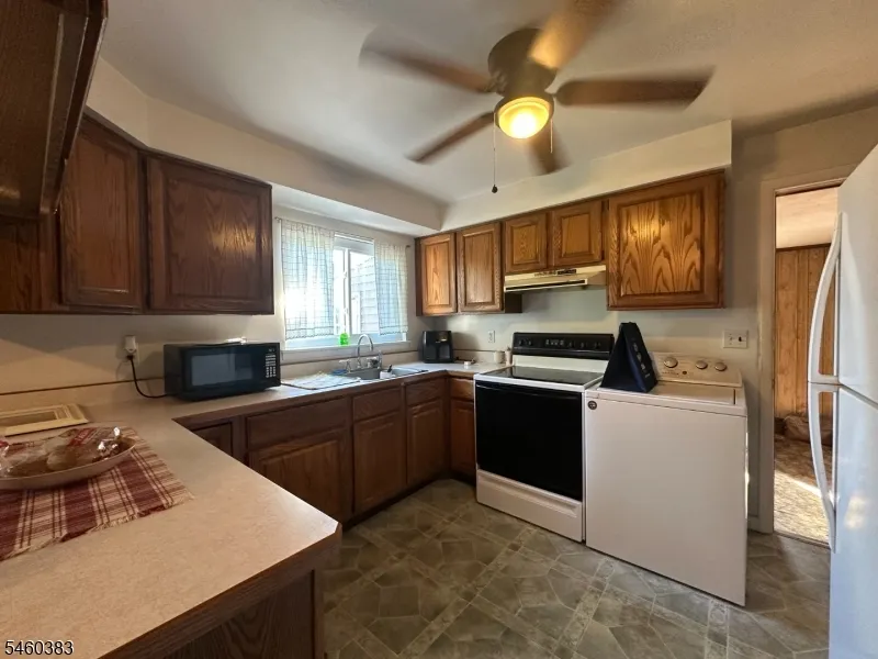 101 Hurley Dr Hackettstown Town, NJ 07840