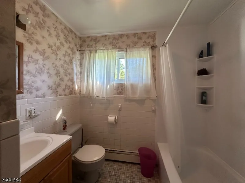 101 Hurley Dr Hackettstown Town, NJ 07840