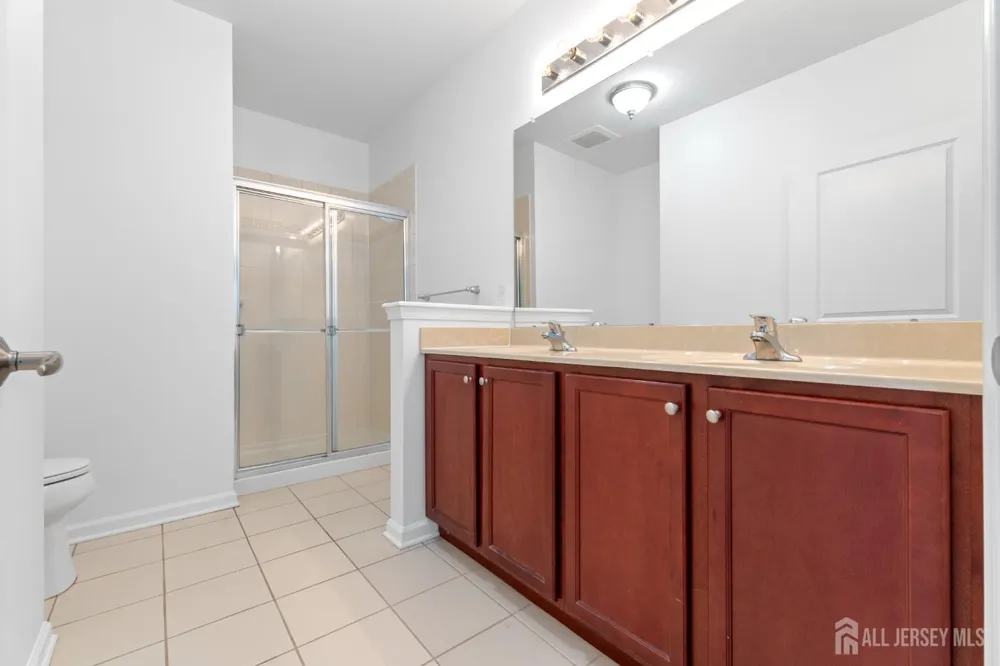 427 Micali Way South Plainfield, NJ 07080