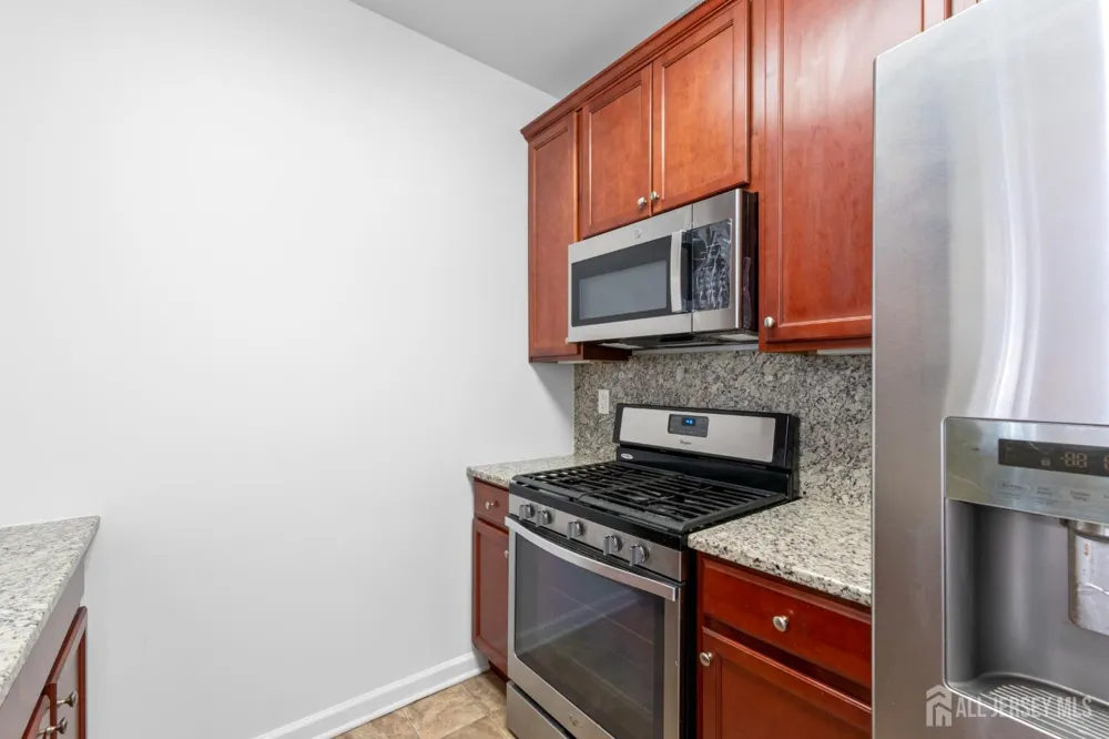 427 Micali Way South Plainfield, NJ 07080