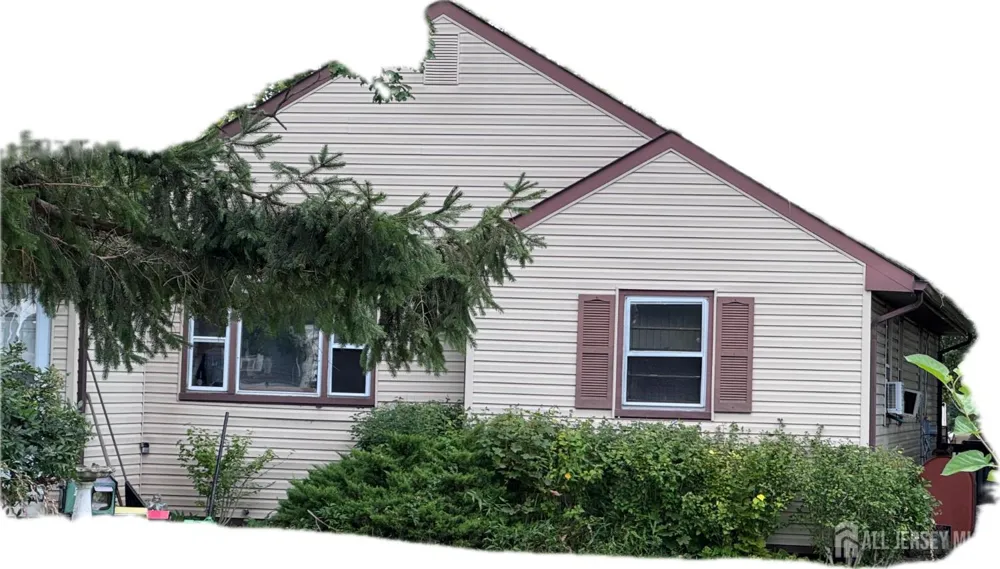 16 Laurence Parkway Old Bridge, NJ 08879