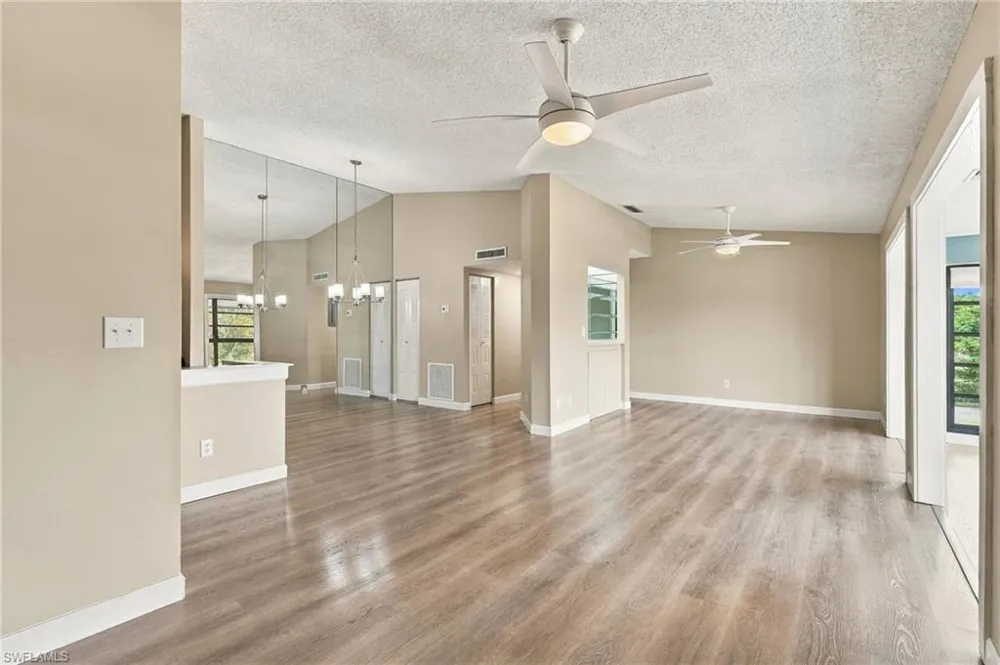 14900 Summerlin Woods Drive #6 Fort Myers, FL 33919