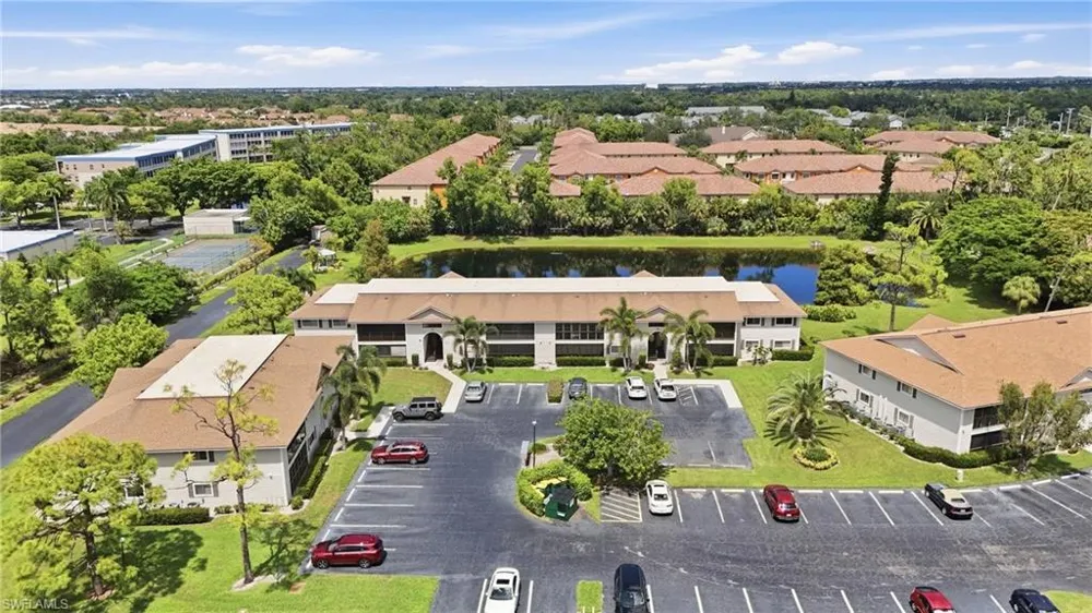 14900 Summerlin Woods Drive #6 Fort Myers, FL 33919