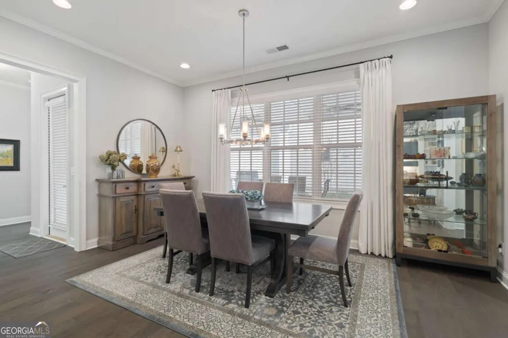 6480 Halcyon Garden DR Alpharetta, GA 30005