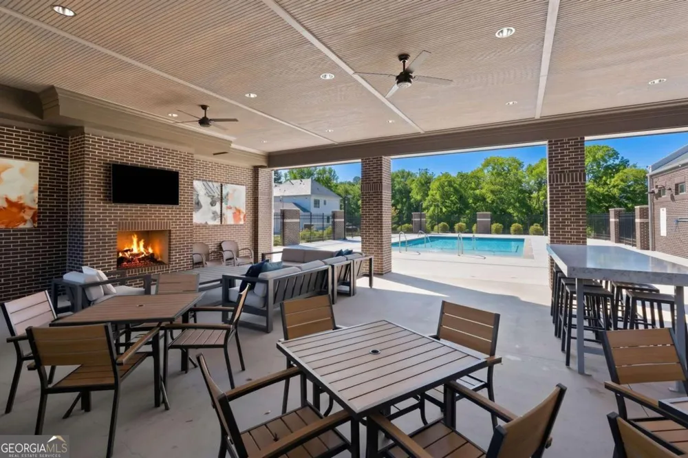 6480 Halcyon Garden DR Alpharetta, GA 30005