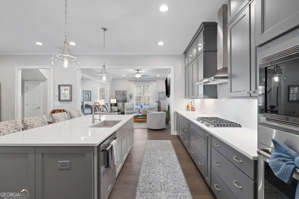 6480 Halcyon Garden DR Alpharetta, GA 30005