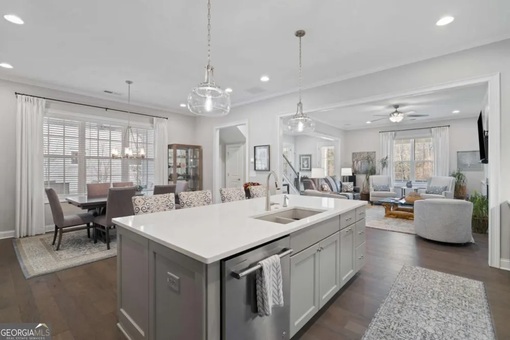 6480 Halcyon Garden DR Alpharetta, GA 30005