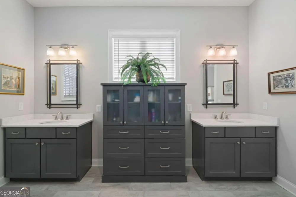 6480 Halcyon Garden DR Alpharetta, GA 30005