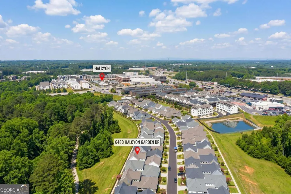 6480 Halcyon Garden DR Alpharetta, GA 30005