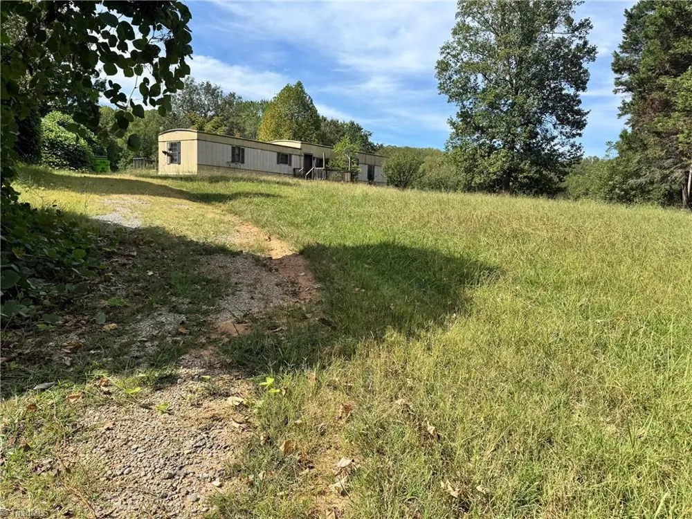 7799 Anthony Road Stokesdale, NC 27357