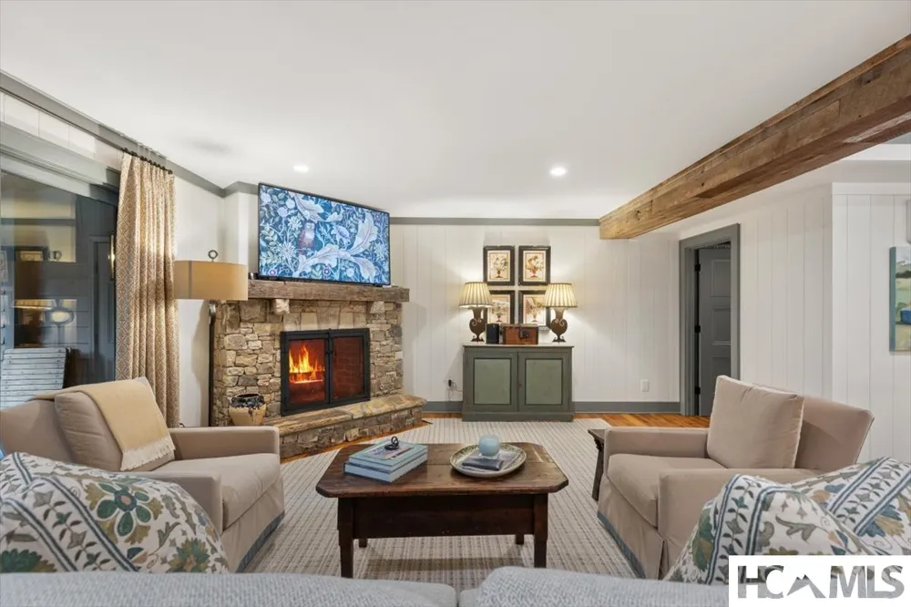 1341 Leonard Rd Drive #1 Highlands, NC 28741