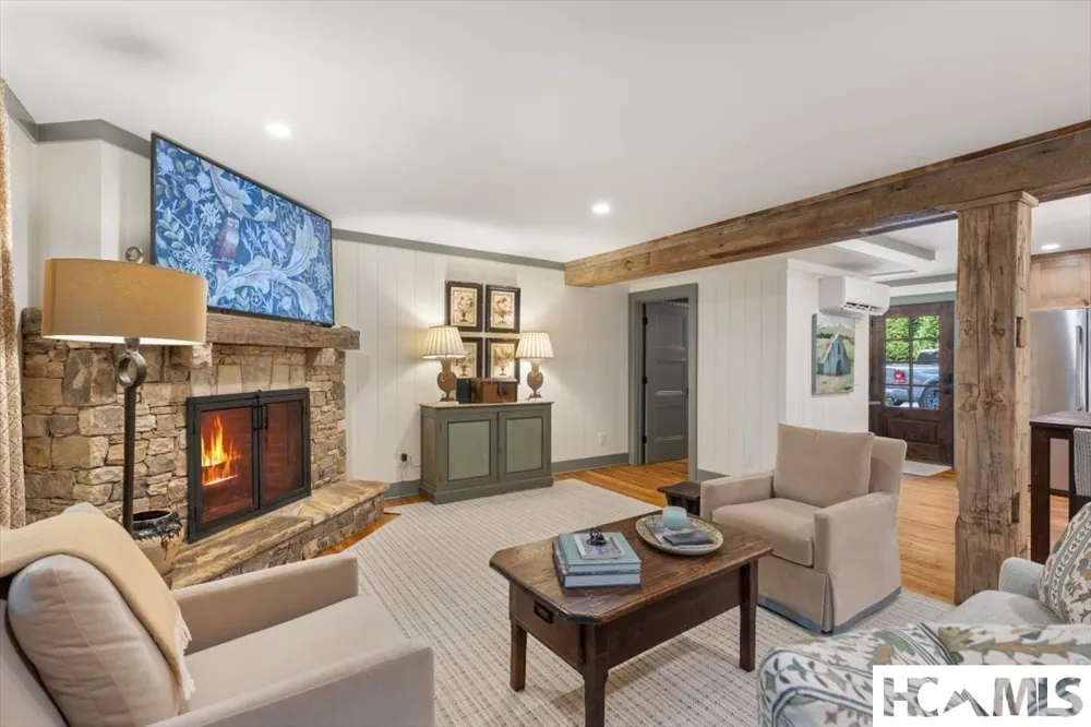 1341 Leonard Rd Drive #1 Highlands, NC 28741