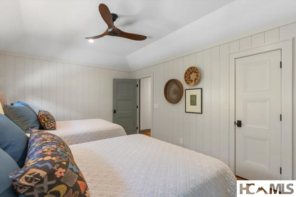 1341 Leonard Rd Drive #1 Highlands, NC 28741