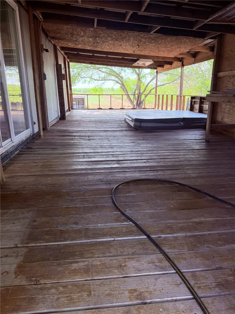 239 County Road 1026 Kingsville, TX 78363