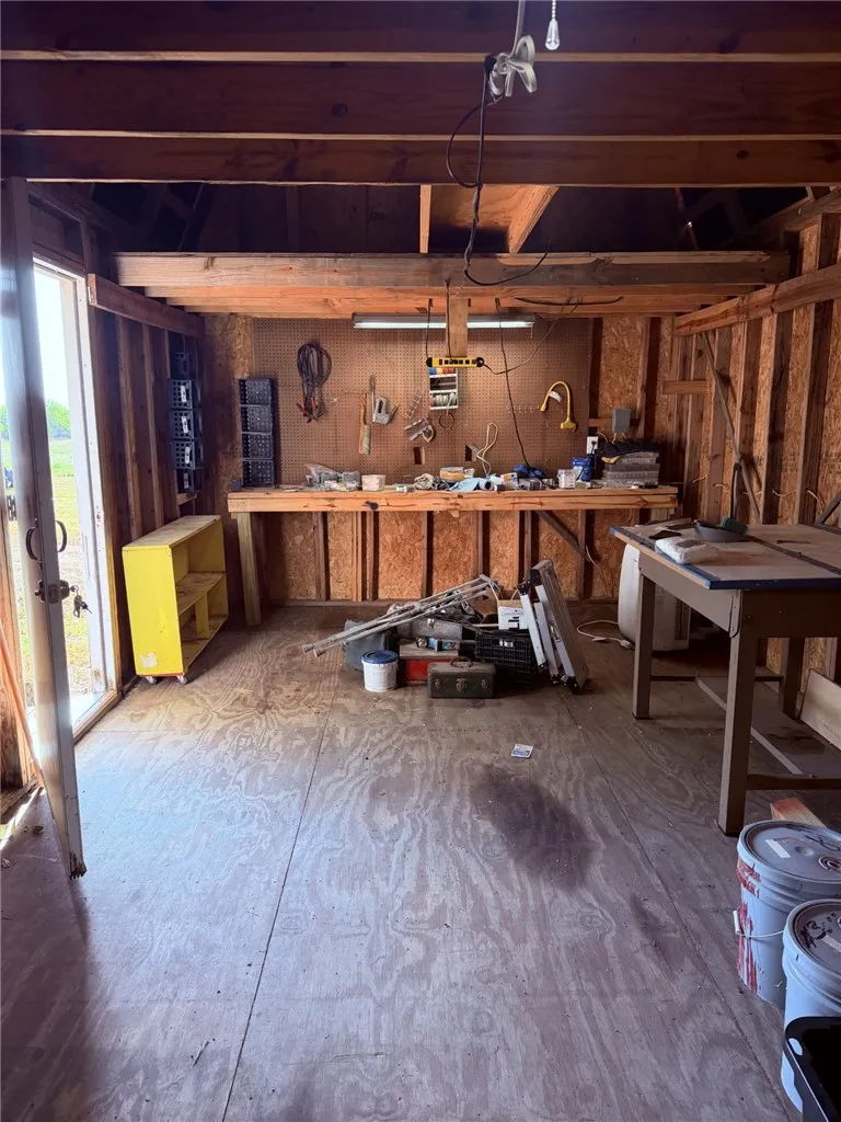 239 County Road 1026 Kingsville, TX 78363
