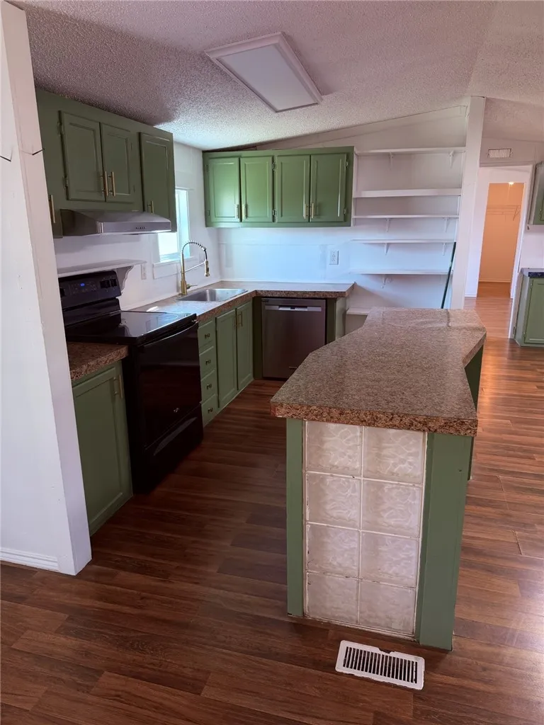 239 County Road 1026 Kingsville, TX 78363