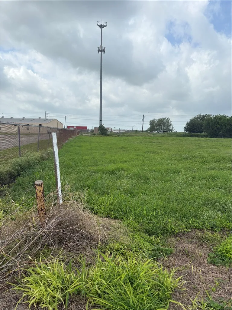 1814 Lodge Lane Corpus Christi, TX 78409
