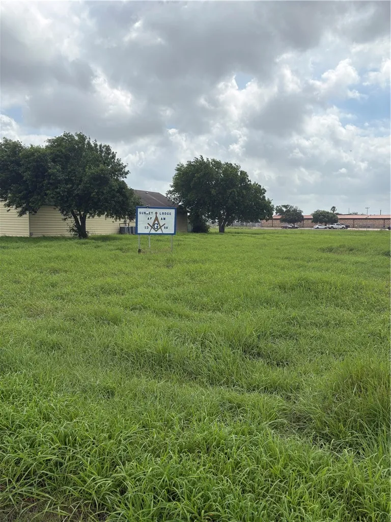 1814 Lodge Lane Corpus Christi, TX 78409