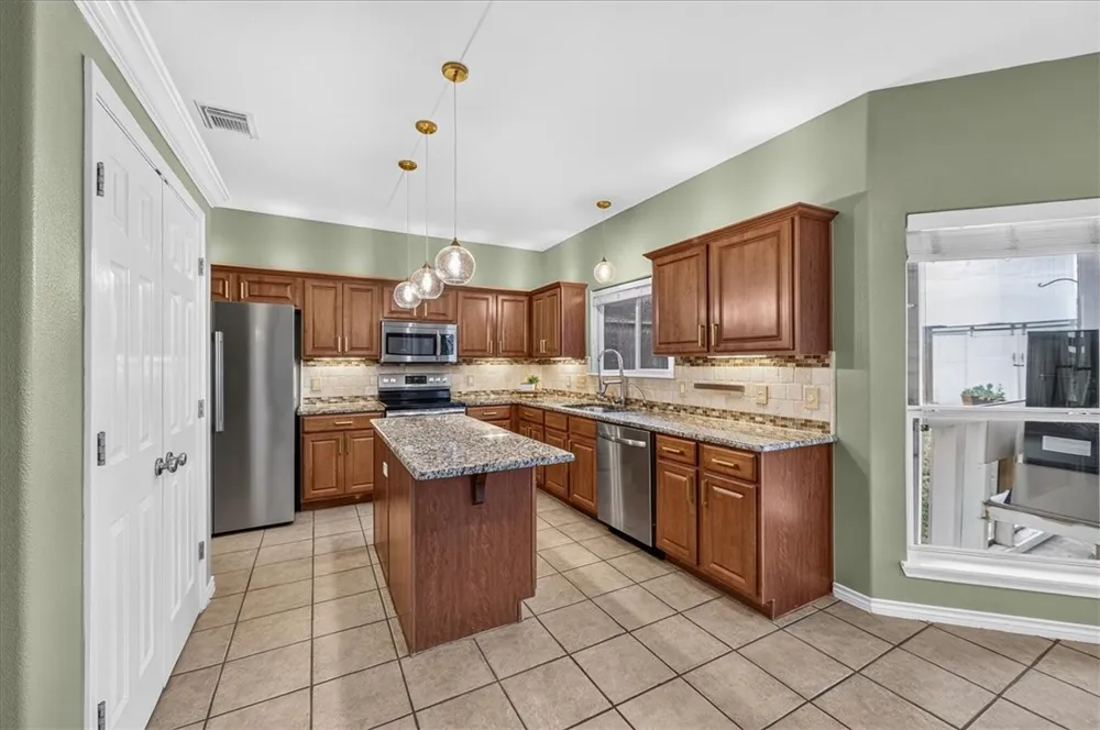 7533 Freds Folly Drive Corpus Christi, TX 78414