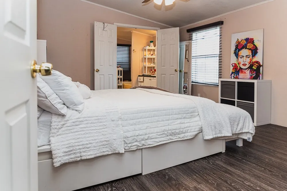 1185 Fm 812 Cedar Creek, TX 78612