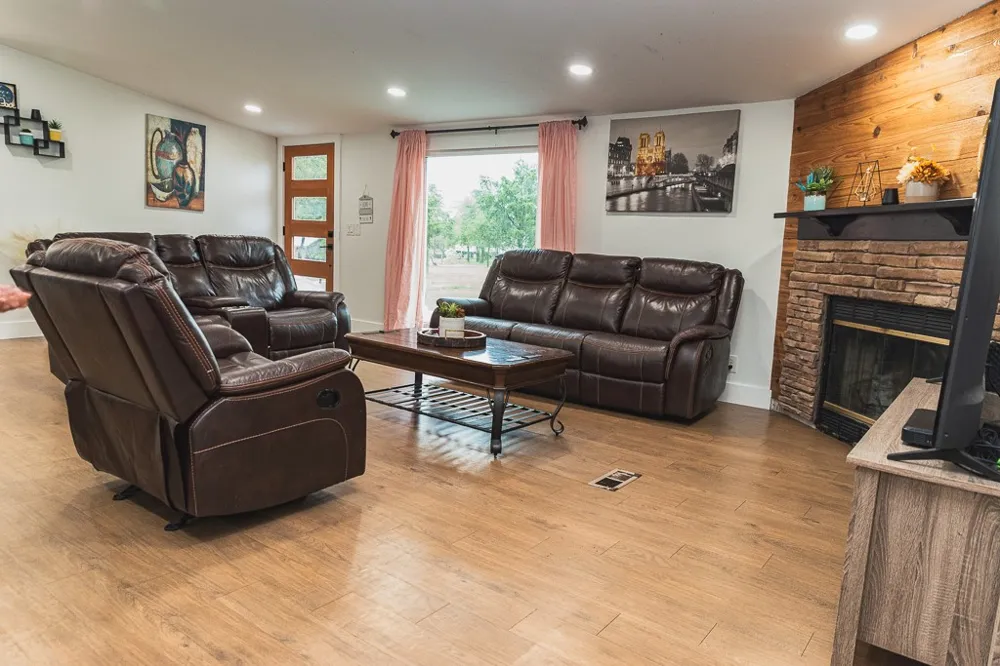 1185 Fm 812 Cedar Creek, TX 78612